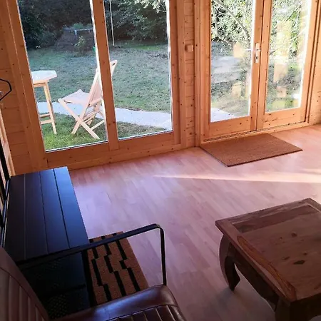 Dom wakacyjny Optimierter 25qm Holz Mit Neuem Massivholzbett, Garten Mit Grillmoeglichkeit, Parkplatz, Radler Willkommen!